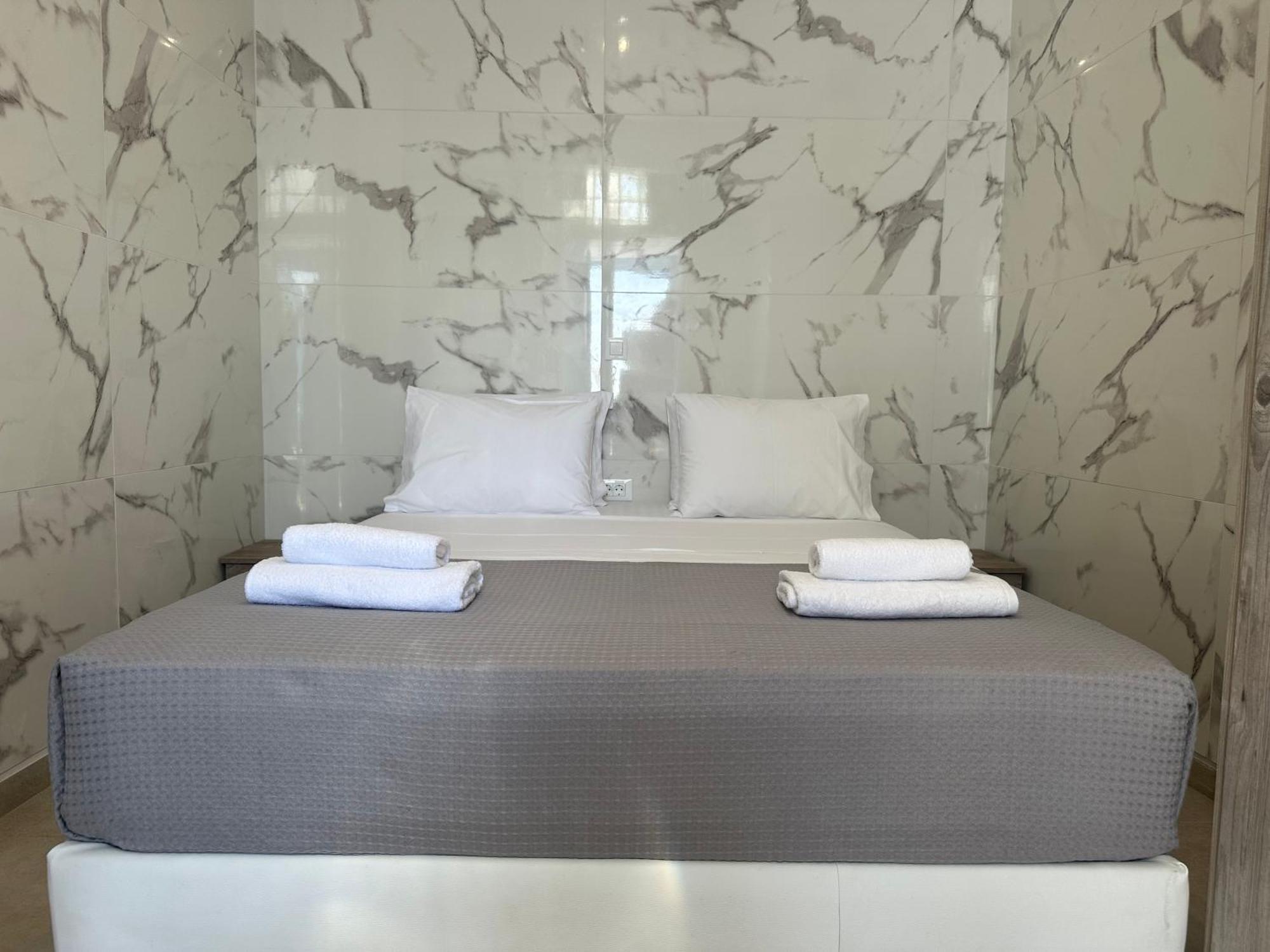 Amuse Mykonos Boutique *